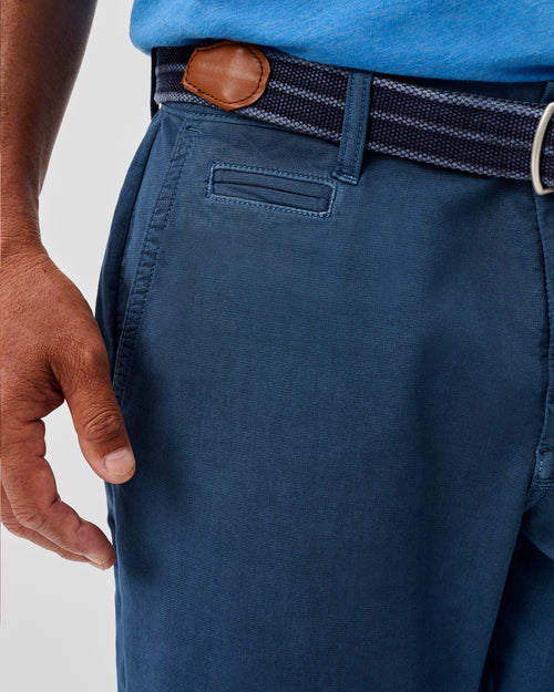 Nassau Cotton Blend 7" Inseam Shorts in Wake by Johnnie-O