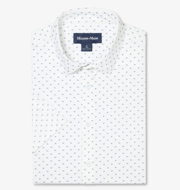 Halyard Short Sleeve Dress Shirt in White Tossed Triangle by Mizzen+Main