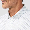 Halyard Short Sleeve Dress Shirt in White Tossed Triangle by Mizzen+Main