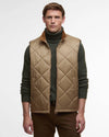 Finn Gilet in Military Brown by Barbour