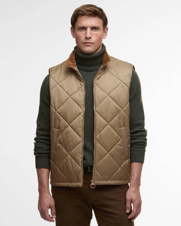 Finn Gilet in Military Brown by Barbour
