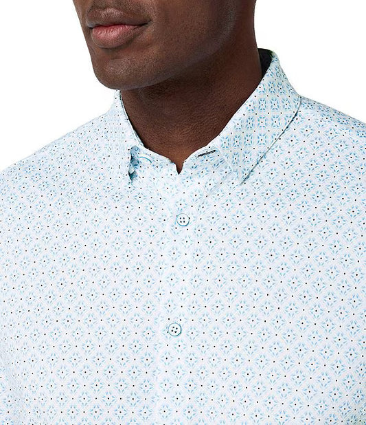 Halyard Short Sleeve Dress Shirt in White Radial Diamond by Mizzen+Main